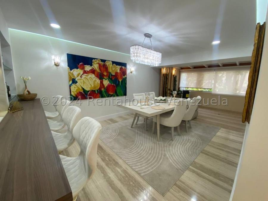 Foto Apartamento en Venta en Las Mesetas de Santa Rosa de Lima, Caracas, Distrito Federal - U$D 310.000 - APV223846 - BienesOnLine