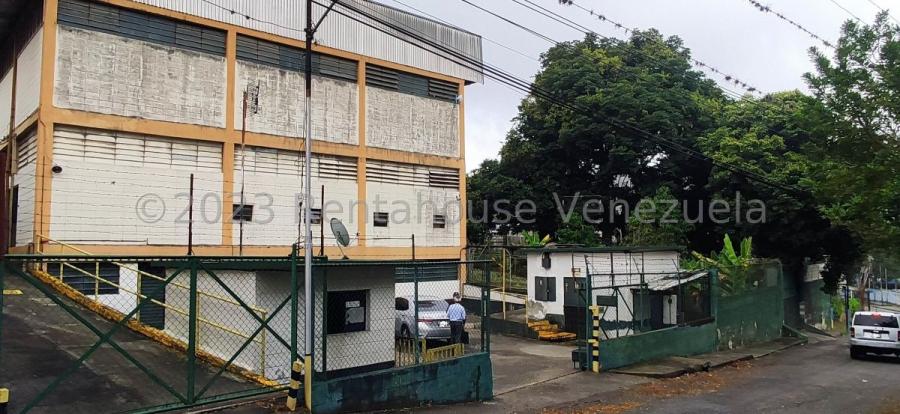 Foto Galpon en Venta en Los Teques, Los Teques, Miranda - U$D 1.800.000 - GAV188991 - BienesOnLine