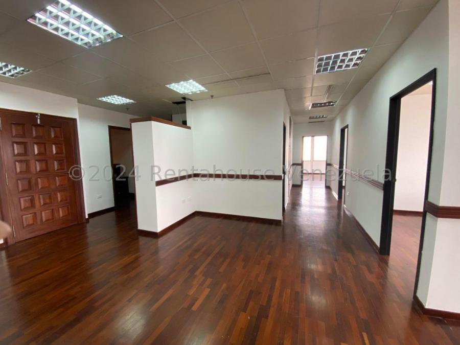 Foto Oficina en Alquiler en La Candelaria, Caracas, Distrito Federal - U$D 1.900 - OFA223975 - BienesOnLine