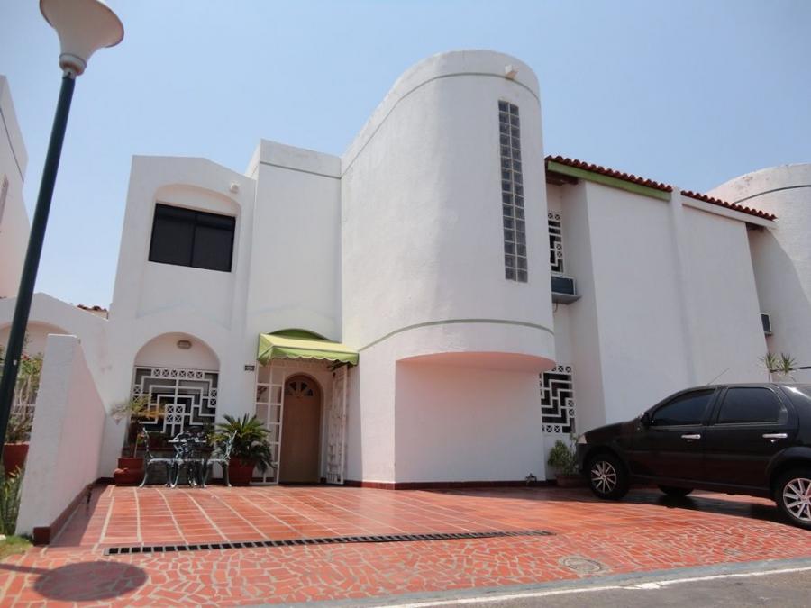 Foto Casa en Venta en JUANA DE AVILA, Maracaibo, Zulia - U$D 40.000 - CAV124330 - BienesOnLine