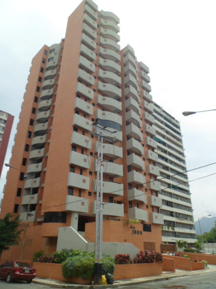 Foto Apartamento en Venta en Urb. Los Chaguaramos, Valencia, Carabobo - BsF 45.000 - APV106038 - BienesOnLine