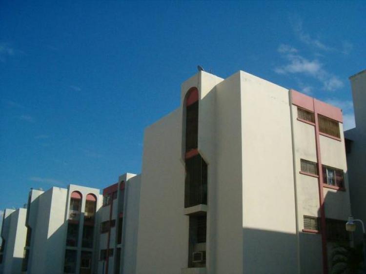 Foto Apartamento en Venta en Maracaibo, Zulia - BsF 350.000 - APV23375 - BienesOnLine