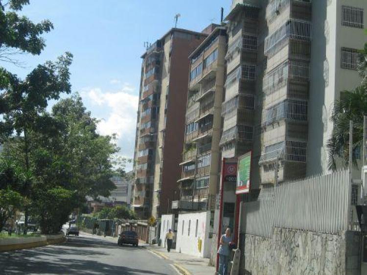 Foto Apartamento en Venta en El Marques, Caracas, Distrito Federal - APV27239 - BienesOnLine