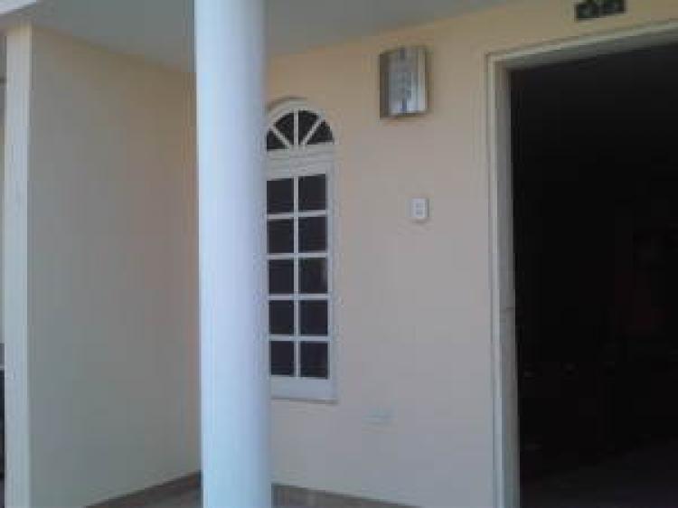 Foto Casa en Venta en Maracaibo, Zulia - BsF 2.800.000 - CAV35448 - BienesOnLine