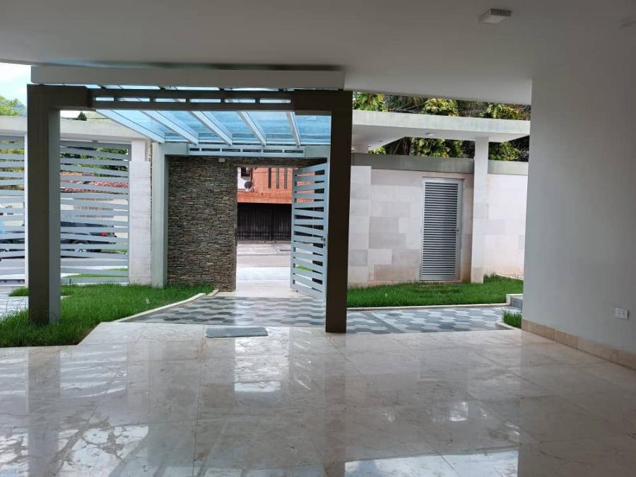 Foto Casa en Venta en Valencia, Carabobo - U$D 450.000 - CAV207180 - BienesOnLine