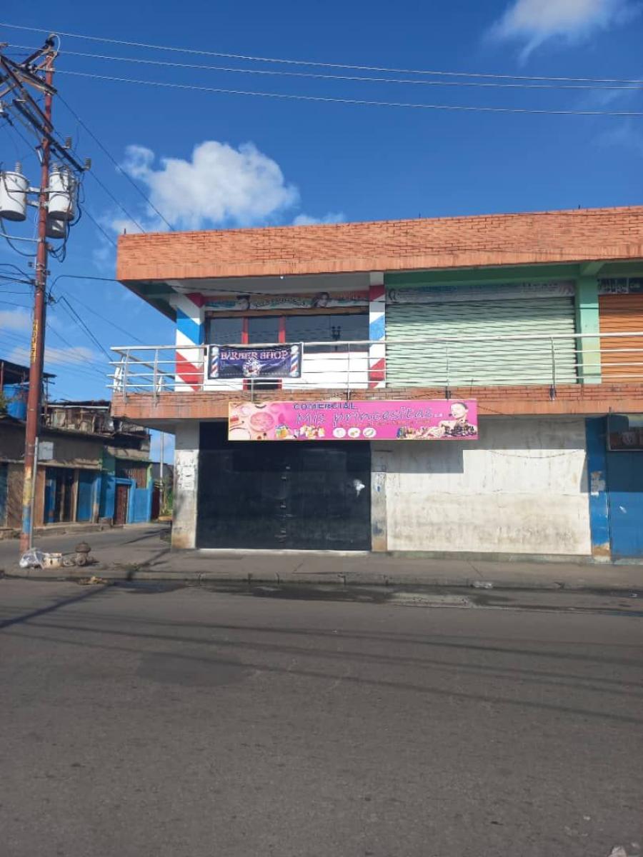 Foto Local en Venta en Los Guayos, Carabobo - U$D 10.000 - LOV221633 - BienesOnLine
