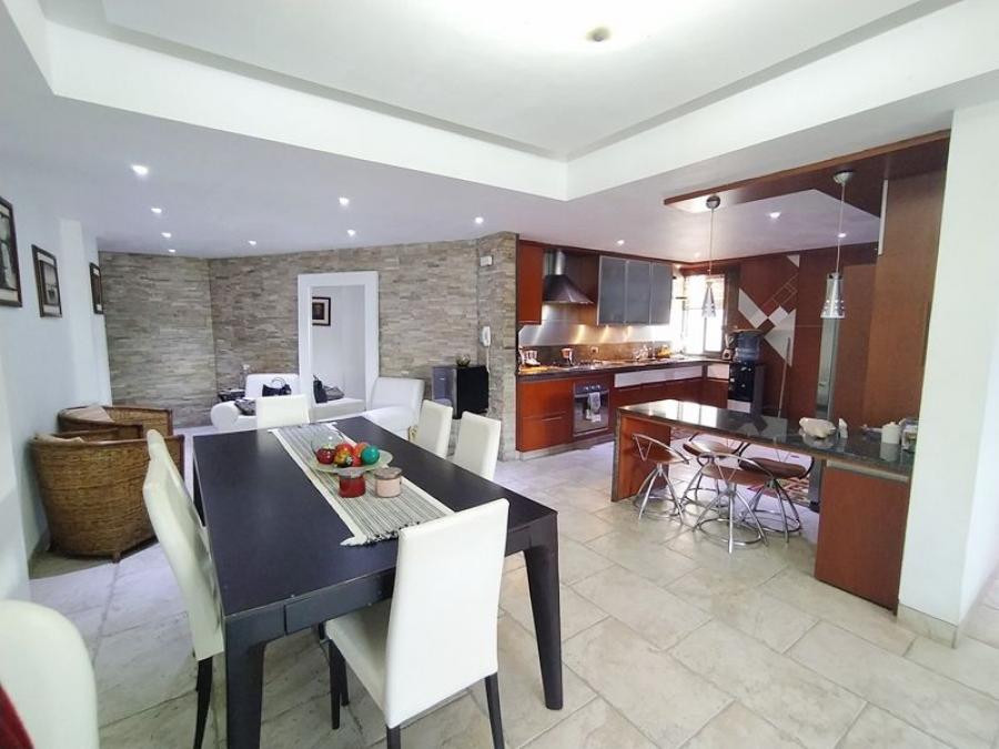 Foto Apartamento en Venta en Valles de Camoruco, Valencia, Carabobo - U$D 55.000 - APV208885 - BienesOnLine