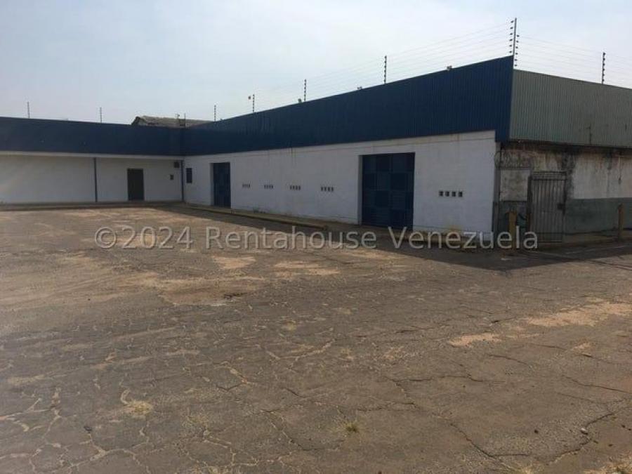 Foto Galpon en Alquiler en Maracaibo, Zulia - U$D 800 - GAA222519 - BienesOnLine