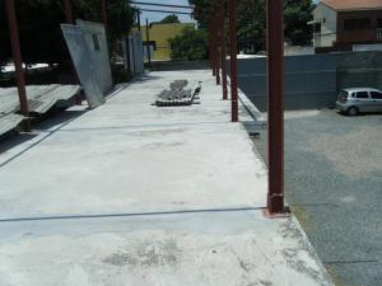 Home in Metric Way