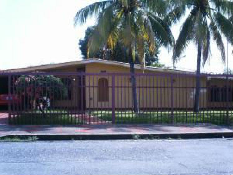 Home in Metric Way