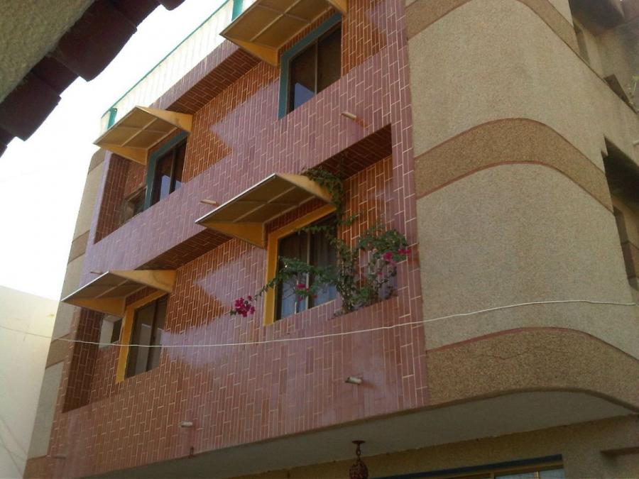 Home in Metric Way