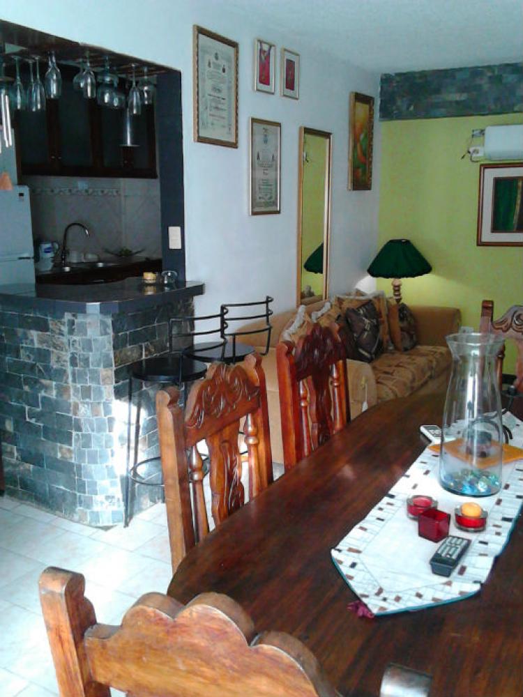Foto Apartamento en Venta en Cristobal Rojas, Charallave, Miranda - BsF 9.300 - APV83088 - BienesOnLine