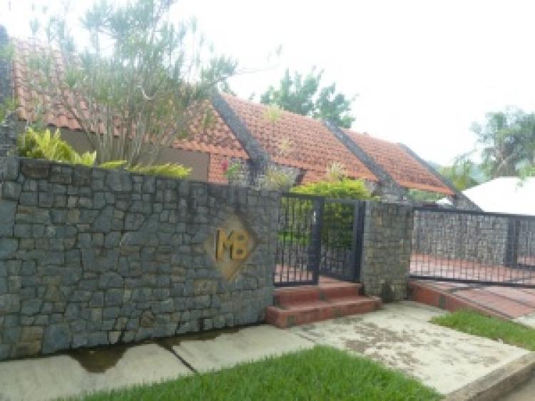 Home in Metric Way