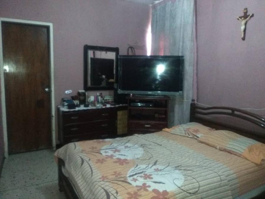 Foto Apartamento en Alquiler en CATEDRAL, Barquisimeto, Lara - U$D 80 - APA153721 - BienesOnLine
