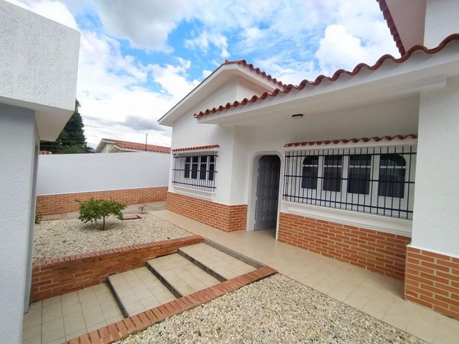 Foto Casa en Venta en Valencia, Carabobo - U$D 130.000 - CAV217328 - BienesOnLine