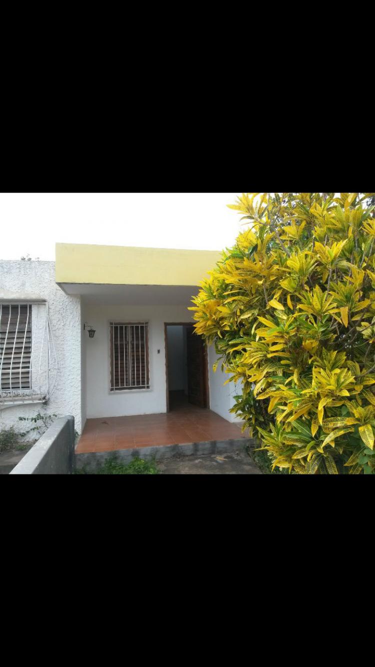 Casa en Venta en El Valle del Espíritu Santo, Nueva Esparta BsF 120.