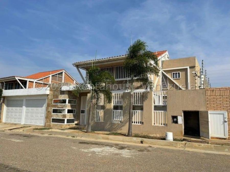 Foto Casa en Venta en Punto Fijo, Falcn - U$D 160.000 - CAV194799 - BienesOnLine