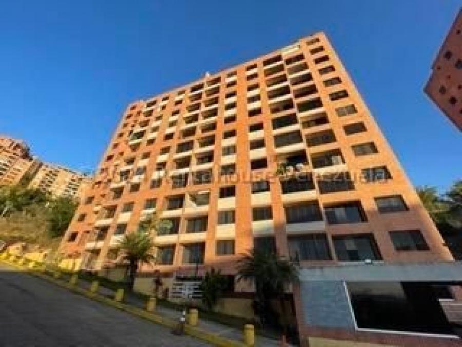 Foto Apartamento en Venta en Colinas de la Tahona, Caracas, Distrito Federal - U$D 87.000 - APV222609 - BienesOnLine