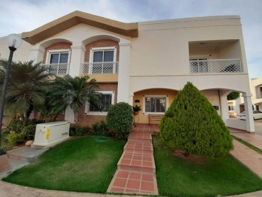 Foto Casa en Alquiler en Maracaibo, Zulia - U$D 140.000 - CAA154531 - BienesOnLine
