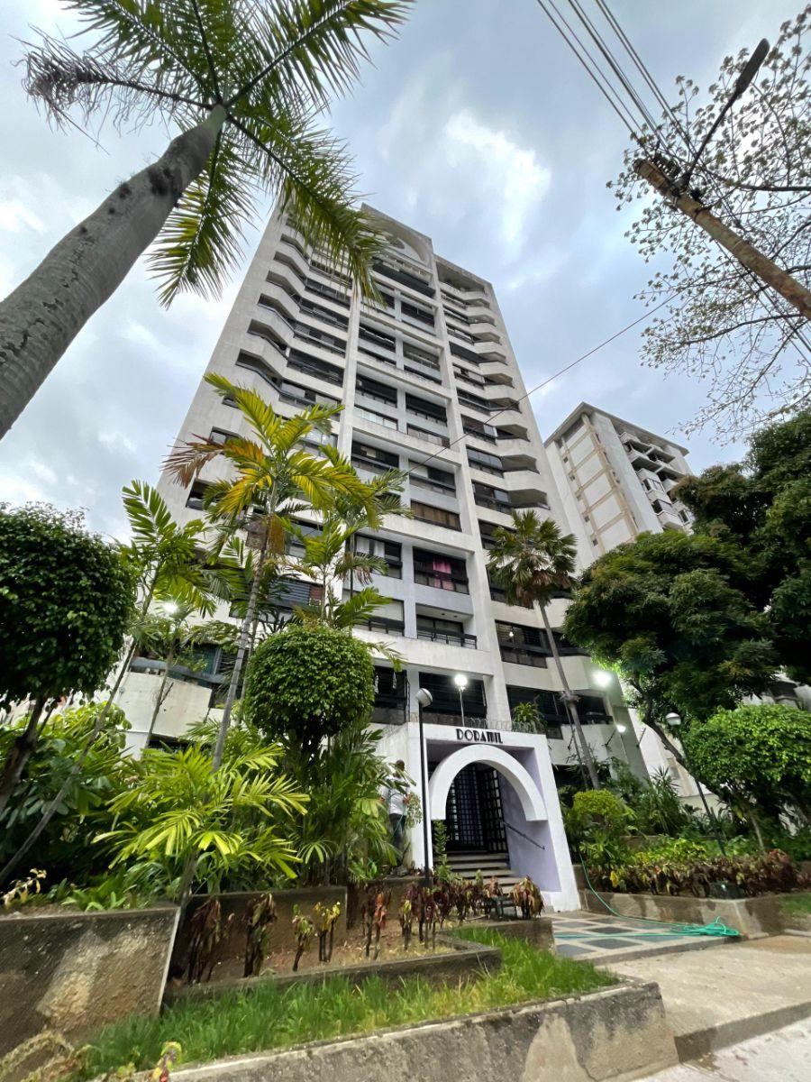 Foto Apartamento en Venta en Parroquia El Recreo, La Florida, Distrito Federal - U$D 61.000 - APV229725 - BienesOnLine