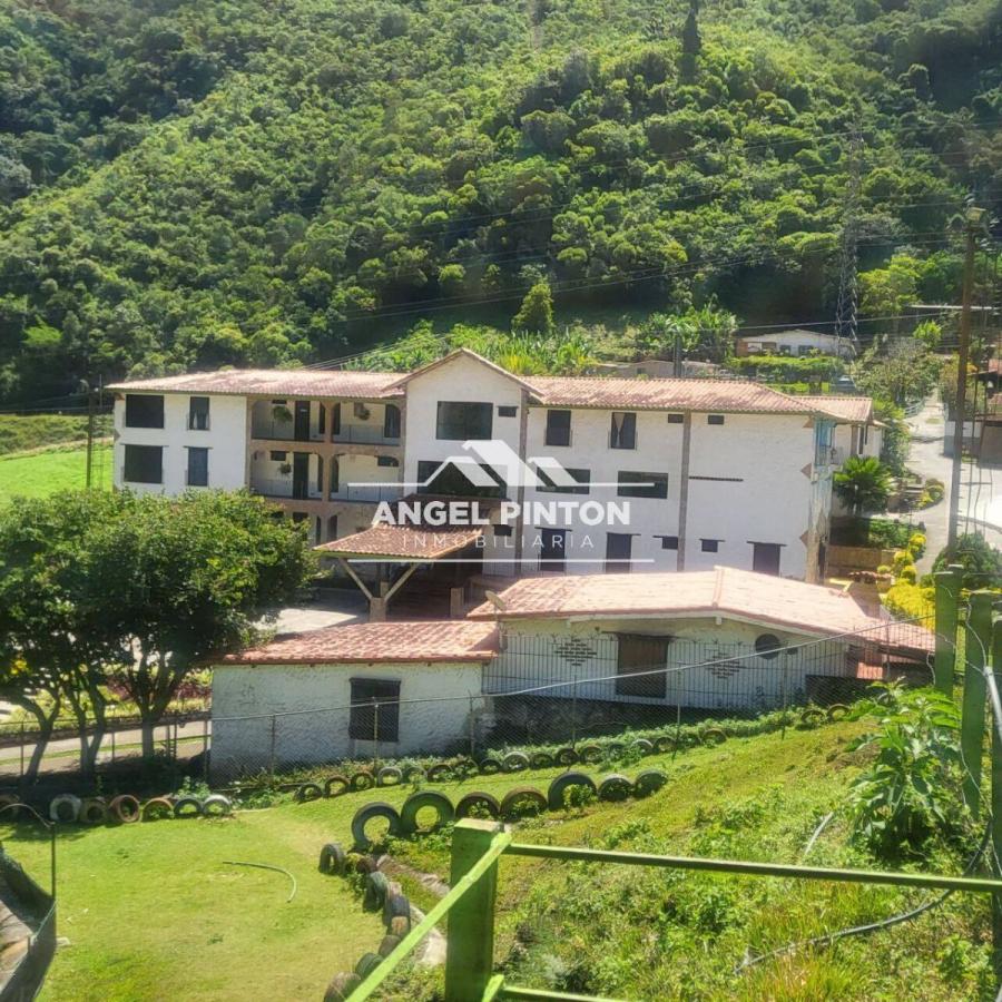 Foto Hotel en Venta en Trujillo, Trujillo - U$D 2.800.000 - HOV254239 - BienesOnLine