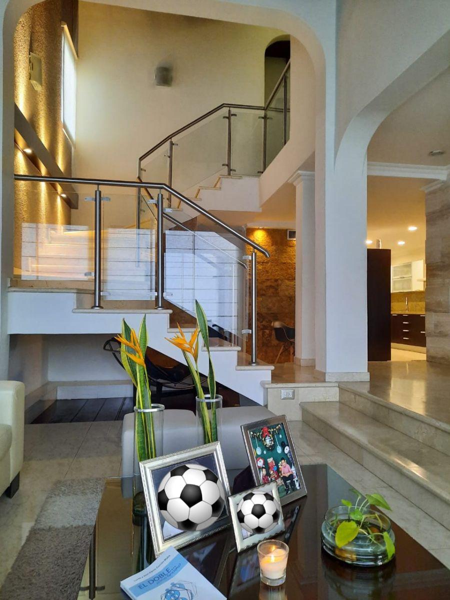 Home in Metric Way
