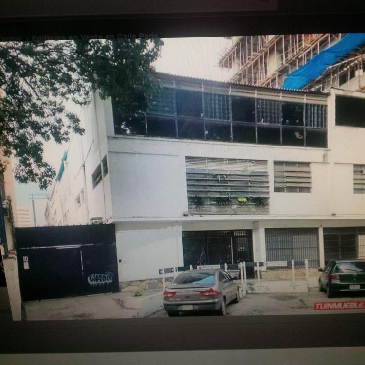 Foto Edificio en Venta en LAS MERCEDES, Distrito Federal - BsF 32.000.000.000 - EDV102142 - BienesOnLine