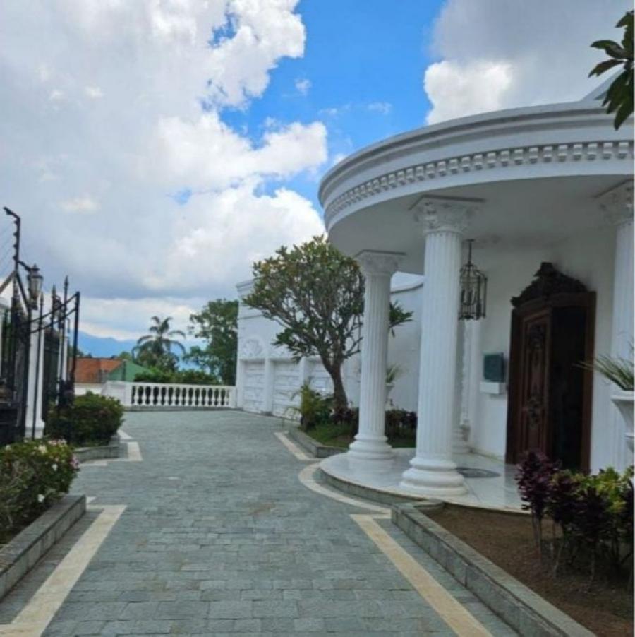 Foto Quinta en Venta en El Hatillo, Miranda - U$D 1.700.000 - QUV254089 - BienesOnLine