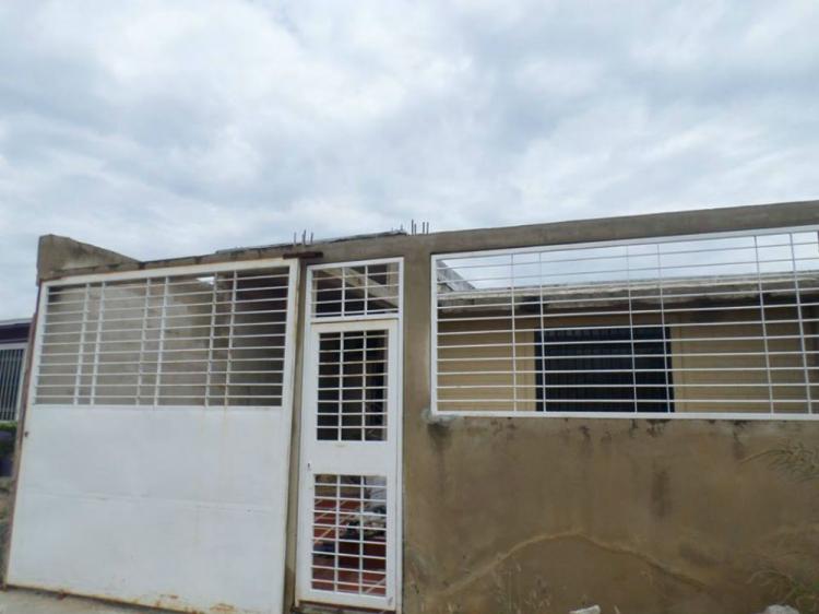 Foto Casa en Venta en Los Guayos, Carabobo - BsF 12.700.000 - CAV70008 - BienesOnLine