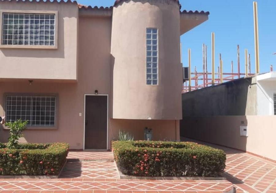 Foto Casa en Venta en Barcelona, Anzotegui - U$D 53.000 - CAV190830 - BienesOnLine