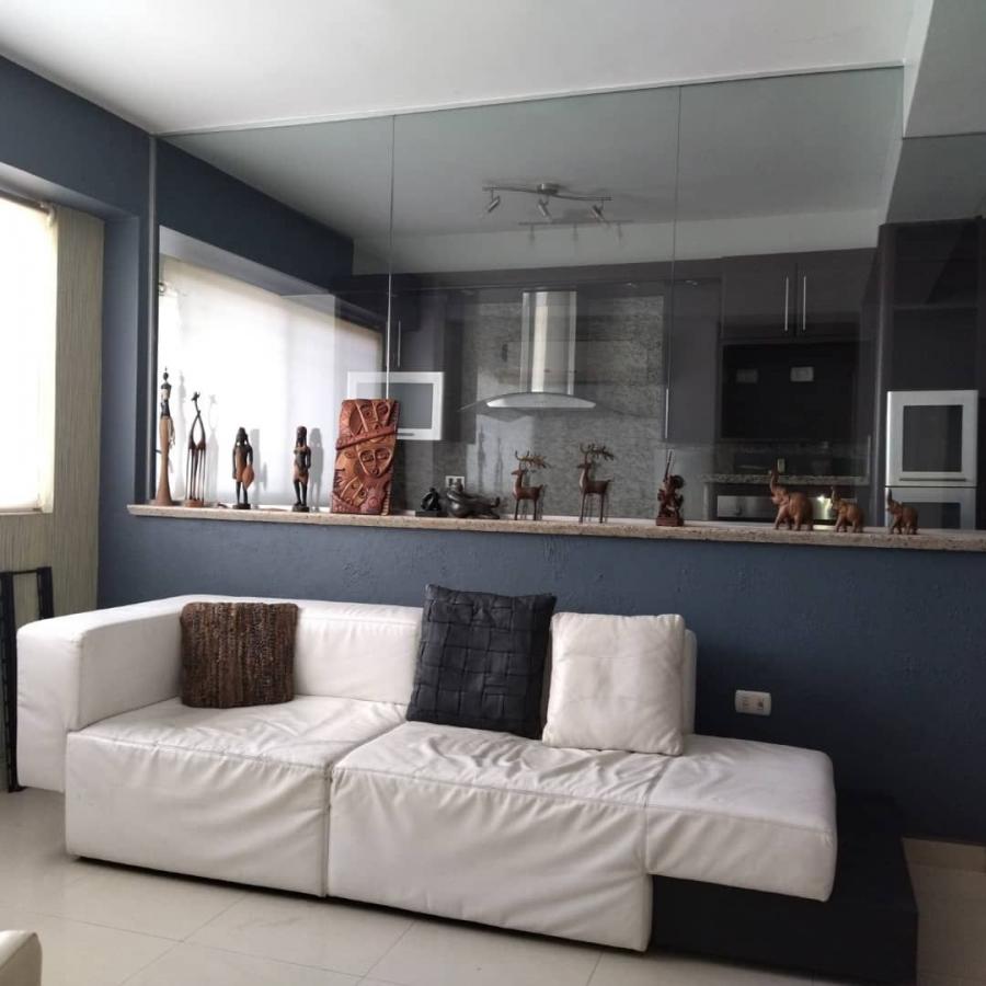 Foto Apartamento en Venta en Los mangos, Valencia, Carabobo - U$D 38.000 - APV183624 - BienesOnLine