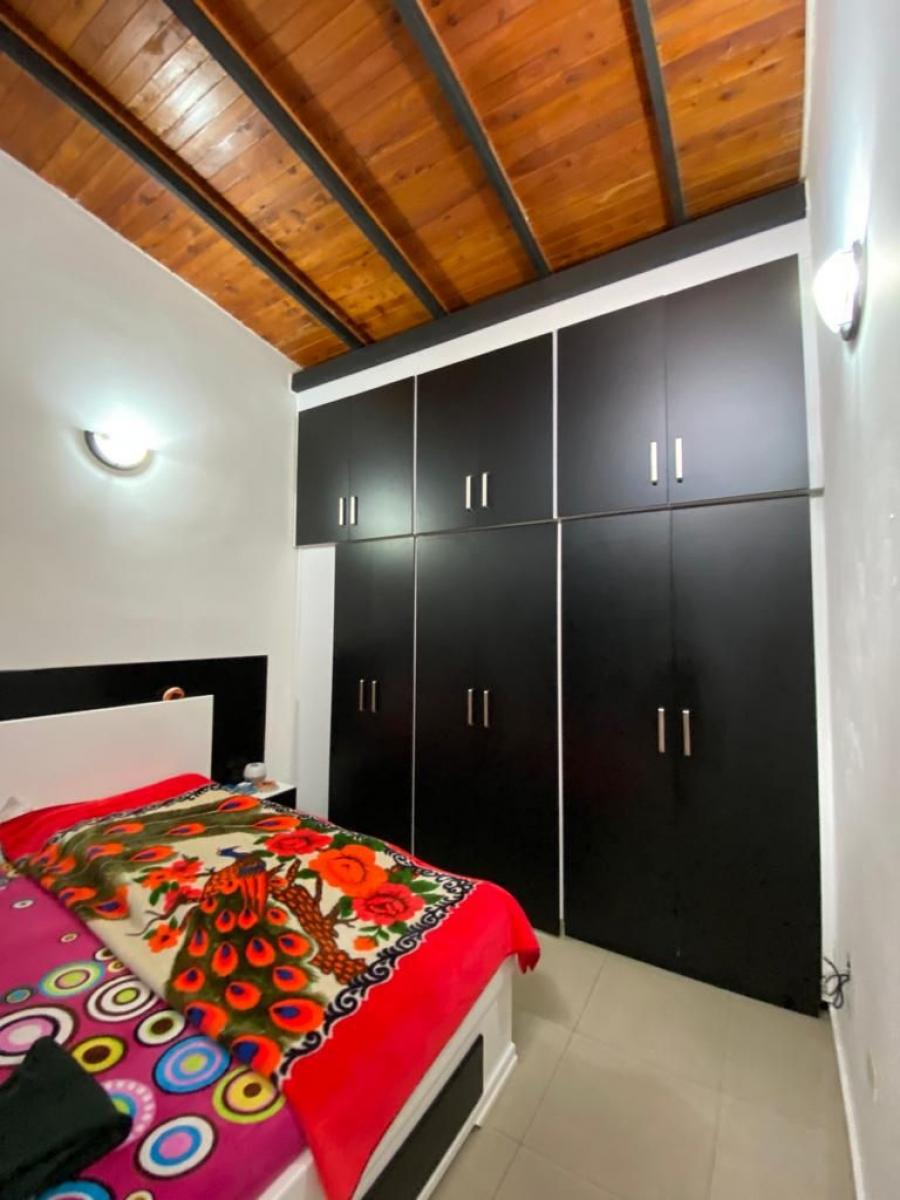 Home in Metric Way