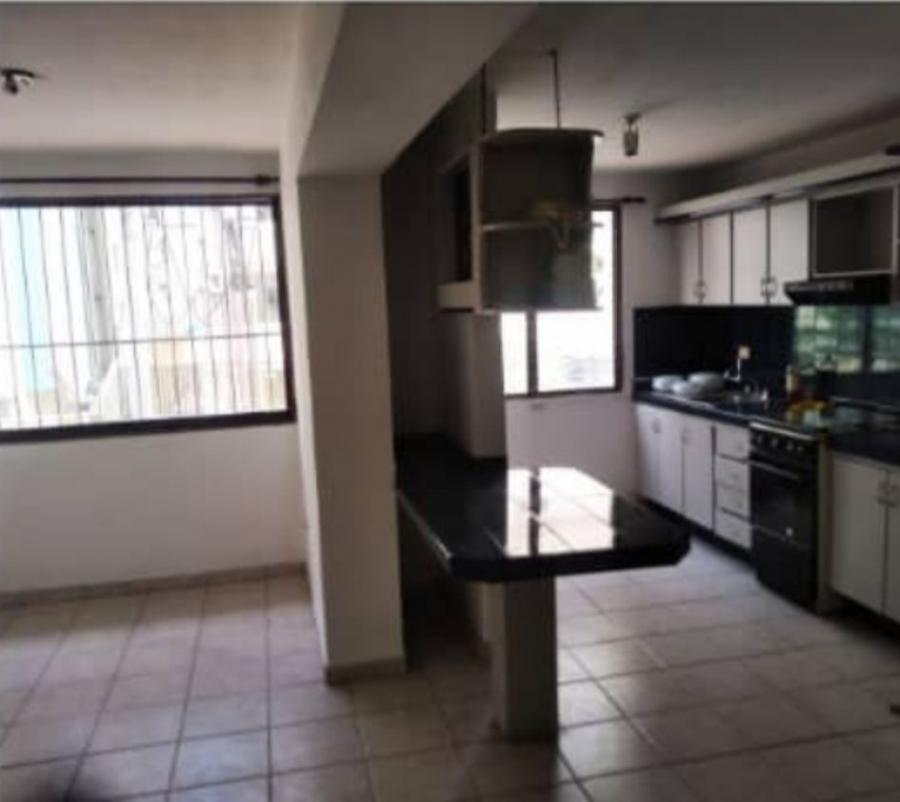 Foto Apartamento en Alquiler en URB San Isidro, las delicias Maracay, URB San Isidro, Aragua - U$D 270 - APA170840 - BienesOnLine
