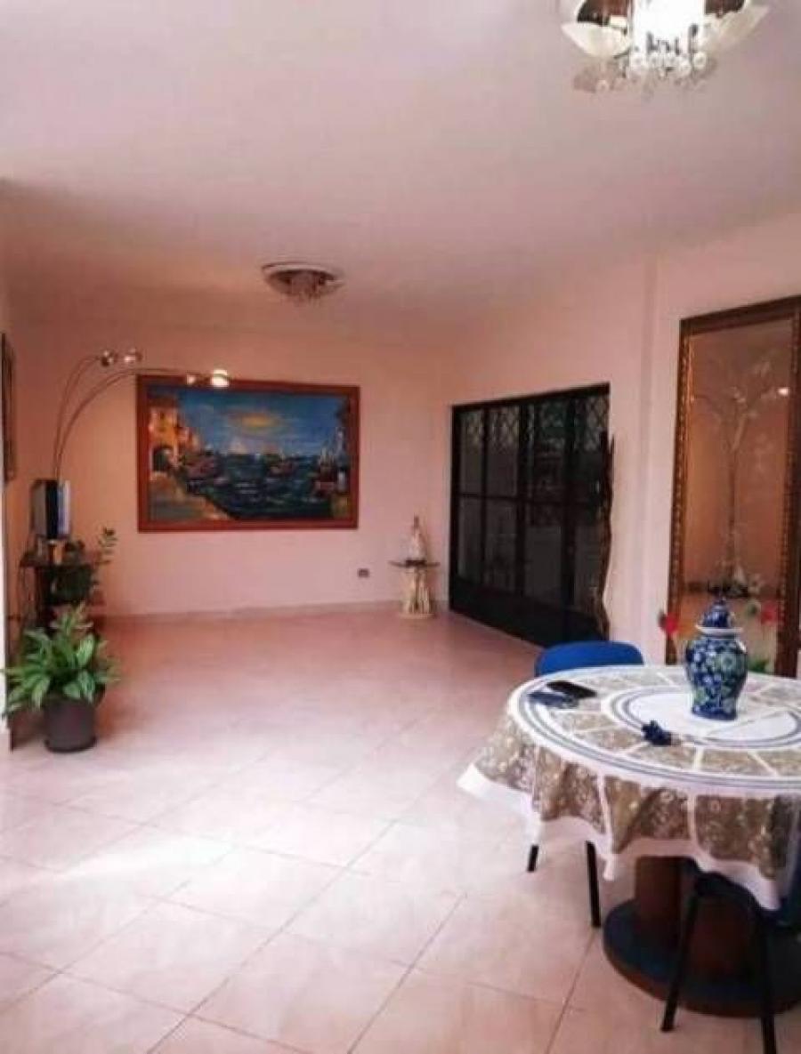 Foto Casa en Venta en La California, La California, Distrito Federal - U$D 105.000 - CAV164871 - BienesOnLine