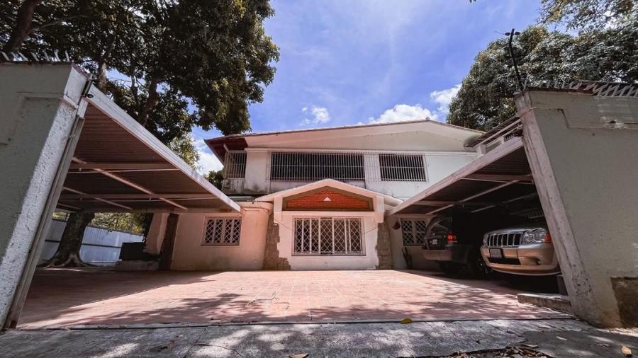 Foto Quinta en Venta en Municipio Baruta, Municipio Chacao, Distrito Federal - U$D 680.000 - QUV270948 - BienesOnLine