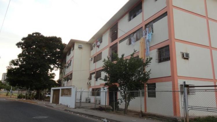 Foto Apartamento en Venta en Maracaibo, Zulia - BsF 360.000 - APV38513 - BienesOnLine