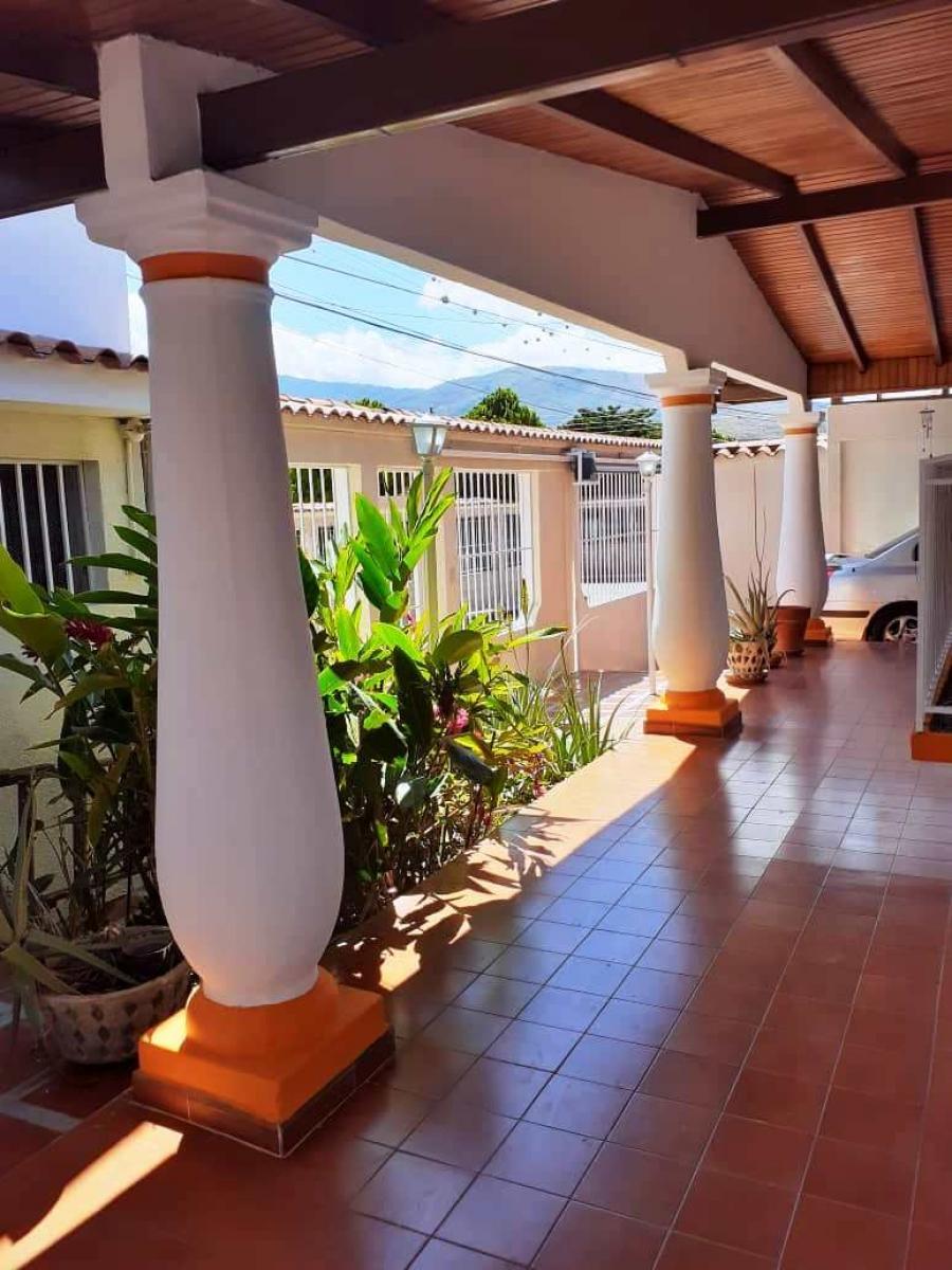 Foto Casa en Venta en CASTOR NIEVES RIOS, La Victoria, Aragua - U$D 55.000 - CAV190104 - BienesOnLine