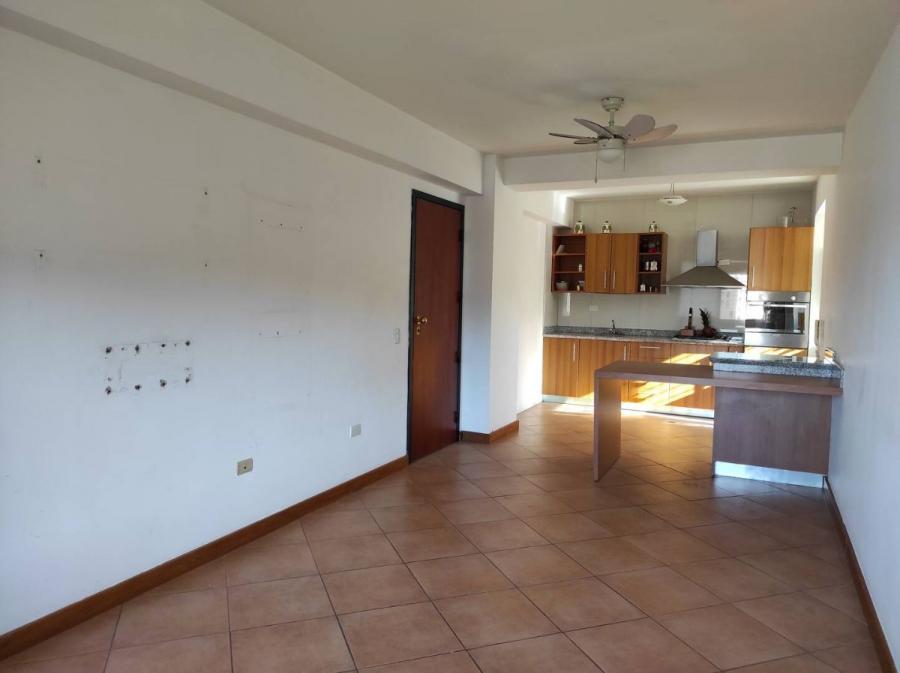 Foto Apartamento en Venta en Valencia, Carabobo - U$D 25.000 - APV209712 - BienesOnLine