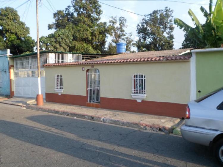 Foto Casa en Venta en Maracay, Aragua - BsF 8.500.000 - CAV69937 - BienesOnLine
