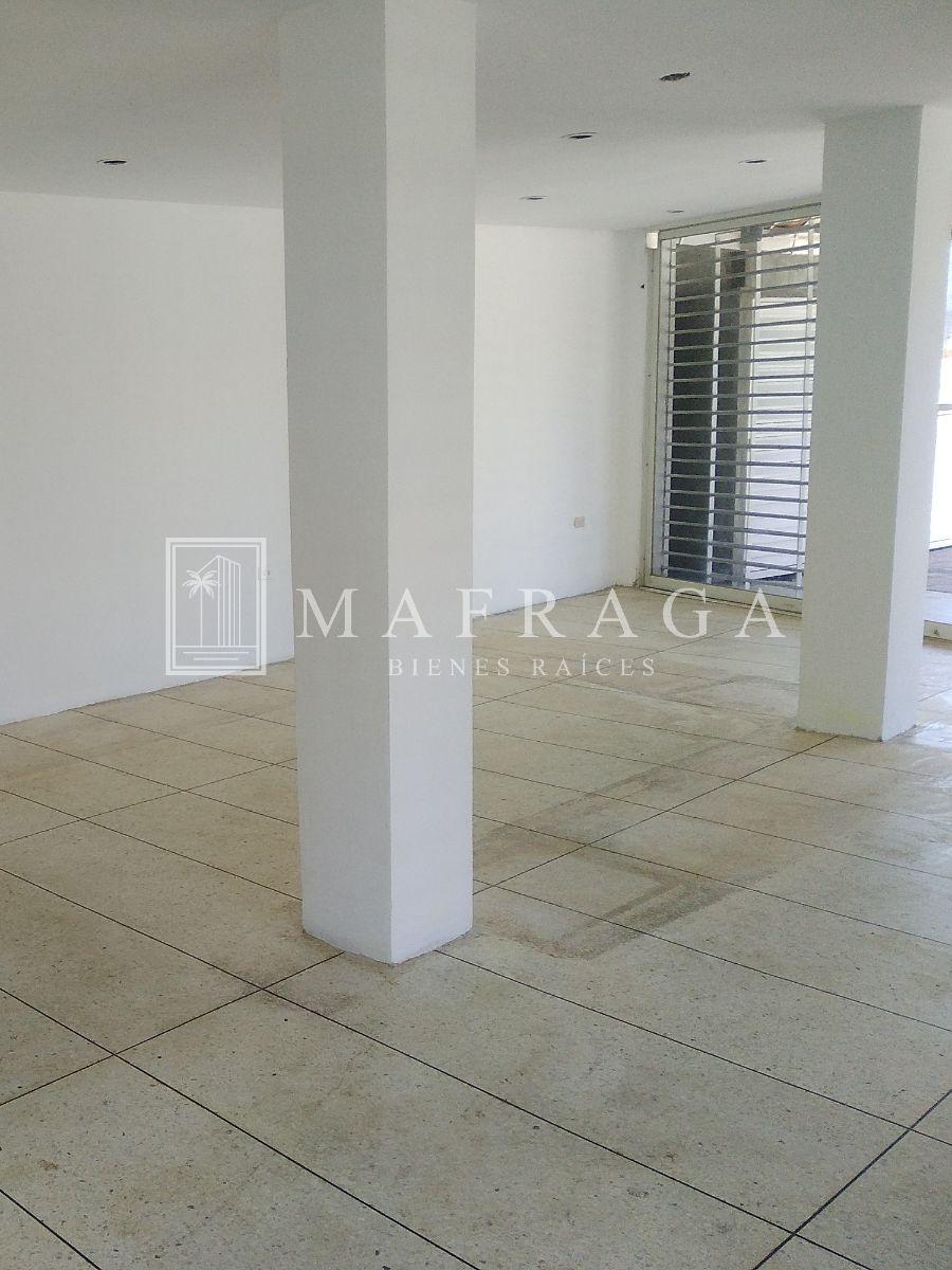 Foto Local en Alquiler en Cuman, Sucre - U$D 300 - LOA183310 - BienesOnLine