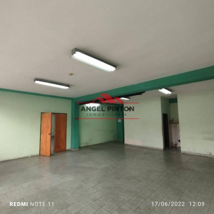 Home in Metric Way