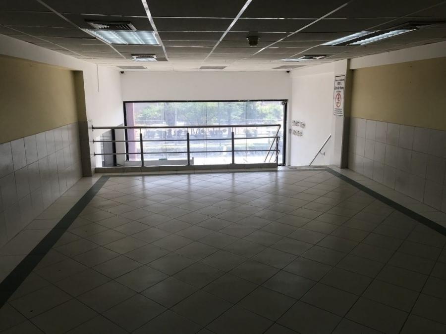 Foto Local en Alquiler en Maracaibo, Zulia - U$D 500 - LOA131416 - BienesOnLine