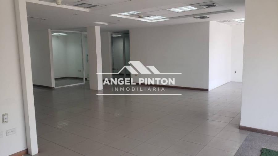 Foto Local en Alquiler en Maracaibo, Zulia - U$D 999 - LOA225262 - BienesOnLine