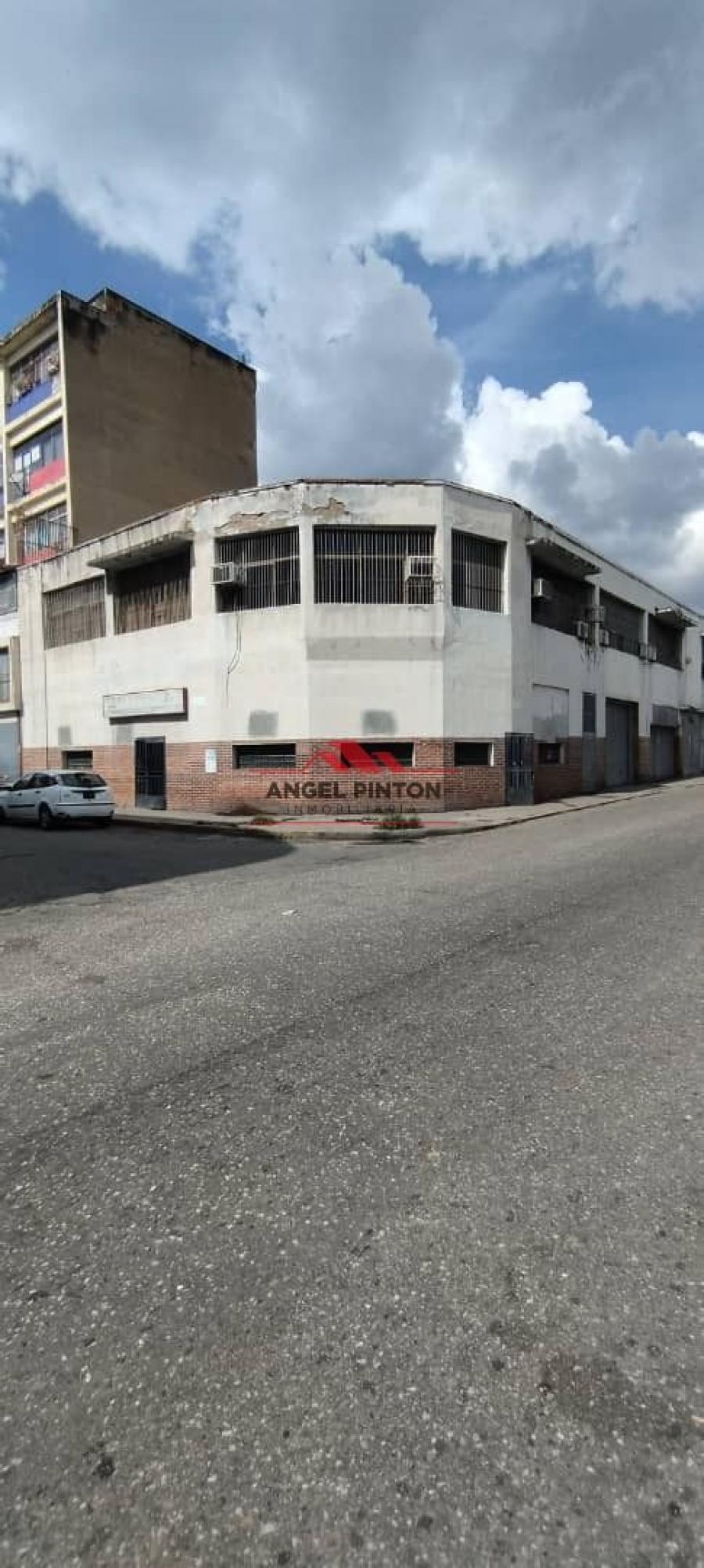 Foto Local en Alquiler en Caracas, Distrito Federal - U$D 1.200 - LOA177720 - BienesOnLine