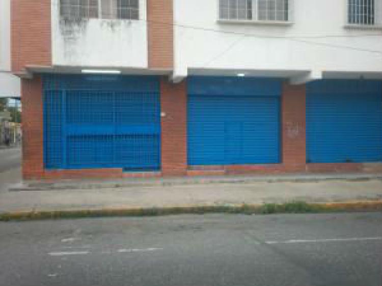 Foto Local en Alquiler en Barquisimeto, Lara - BsF 40.000 - LOA77443 - BienesOnLine