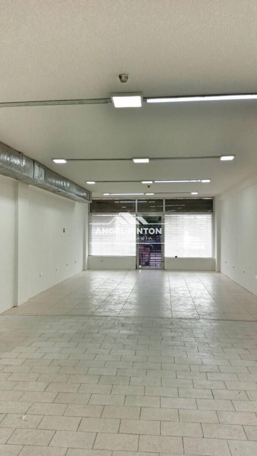 Foto Local en Alquiler en Maracaibo, Zulia - U$D 800 - LOA253987 - BienesOnLine