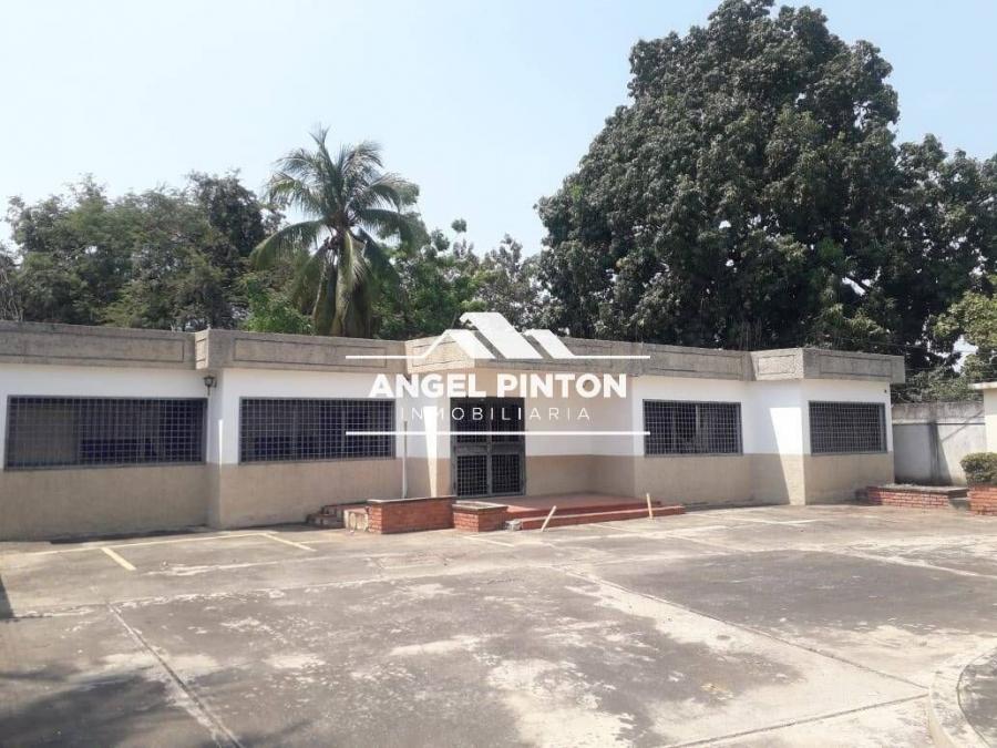 Home in Metric Way