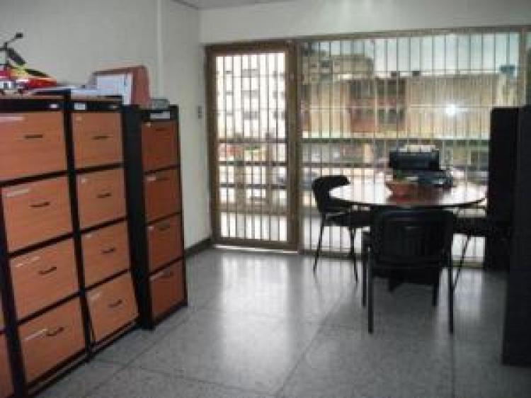 Foto Local en Alquiler en avenida bella vista, Maracaibo, Zulia - BsF 200.000 - LOA86056 - BienesOnLine