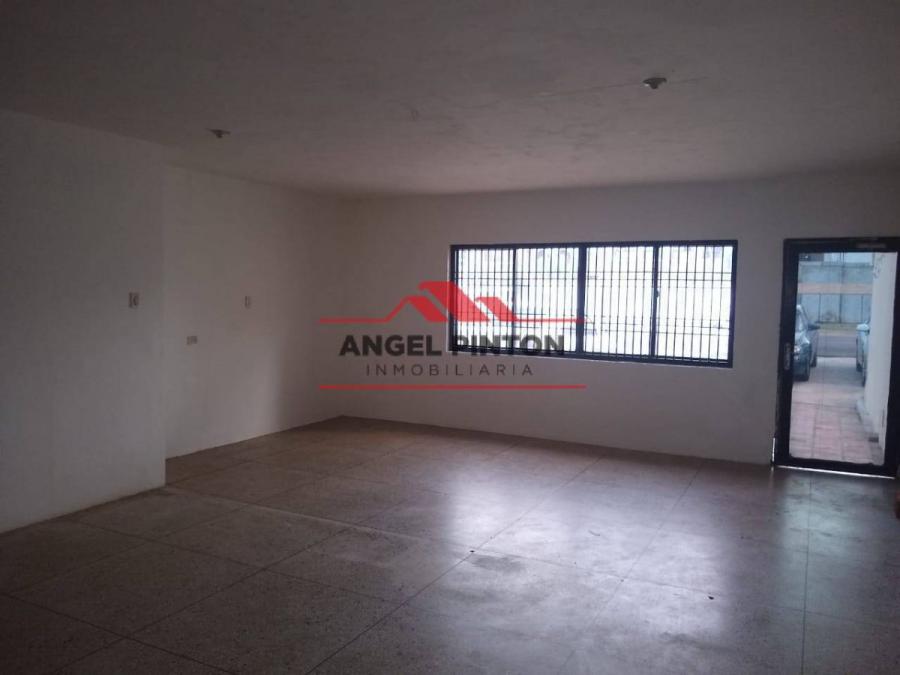 Foto Local en Alquiler en San Francisco, Zulia - U$D 300 - LOA182125 - BienesOnLine