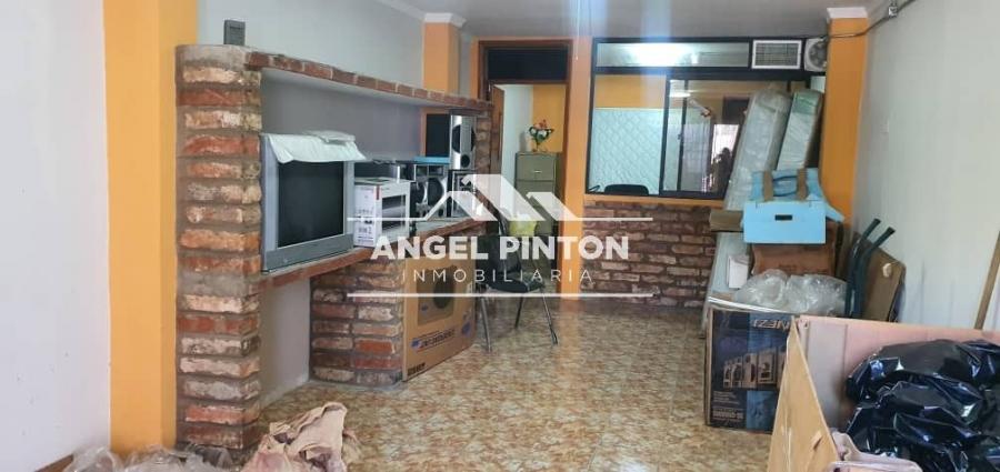 Foto Local en Alquiler en Maracaibo, Zulia - U$D 180 - LOA217664 - BienesOnLine